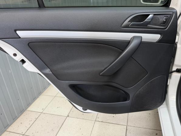 Skoda Octavia II (A5) Рестайлинг с пробегом 2011 года, цена 848 000 рублей, 230039 км, лифтбек, Автокод Объявления
