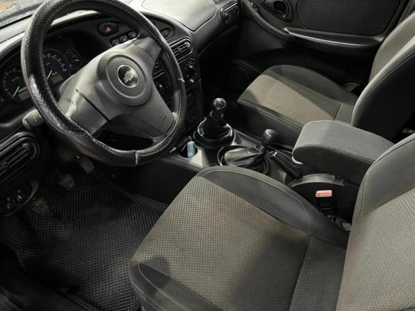 Chevrolet Niva I Рестайлинг с пробегом 2018 года, цена 579 000 рублей, 191570 км, внедорожник, Автокод Объявления