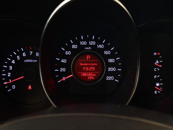 Kia Rio III Рестайлинг с пробегом 2017 года, цена 990 000 рублей, 188160 км, седан, Автокод Объявления
