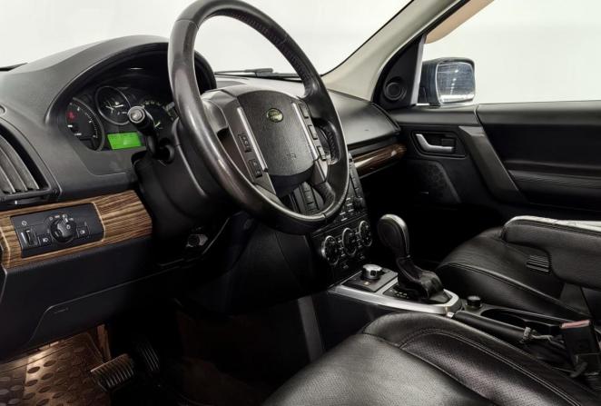 Land Rover Freelander II с пробегом 2010 года, цена 1 360 000 рублей, 220700 км, внедорожник, Автокод Объявления