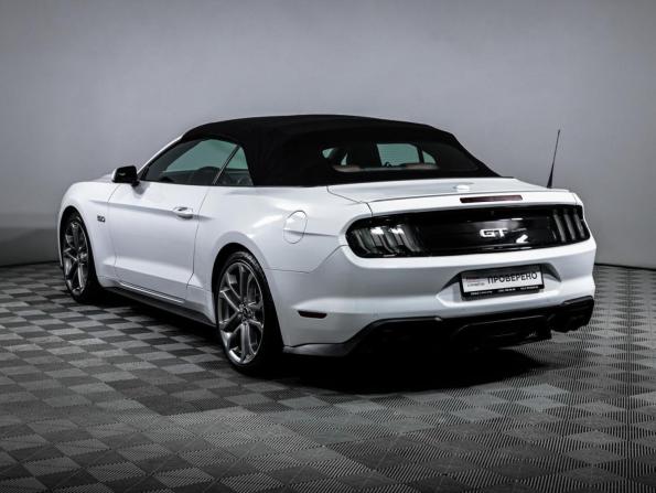Ford Mustang VI Рестайлинг с пробегом 2021 года, цена 6 370 650 рублей, 49369 км, кабриолет, Автокод Объявления
