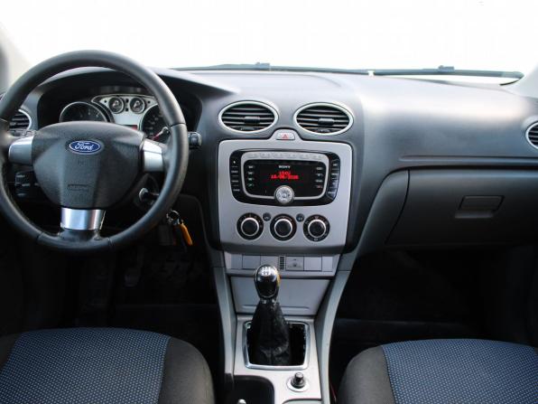 Ford Focus II Рестайлинг с пробегом 2008 года, цена 349 000 рублей, 220142 км, седан, Автокод Объявления