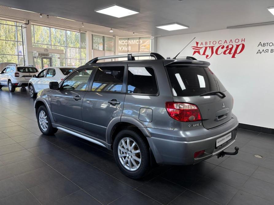 Mitsubishi Outlander I Киров  - изображение 6