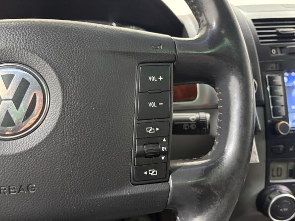 Volkswagen Touareg I с пробегом 2004 года, цена 495 000 рублей, 437077 км, внедорожник, Автокод Объявления
