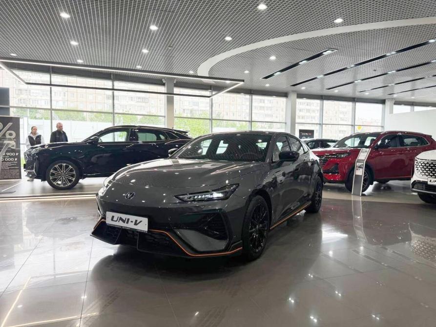 Changan UNI-V I Рестайлинг 2 Санкт-Петербург  - изображение 1