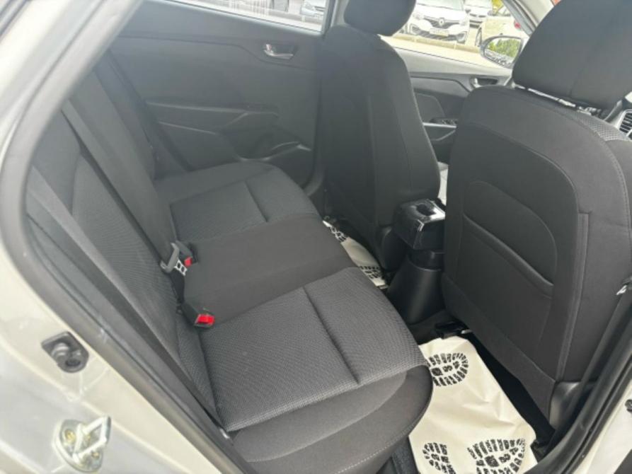 Hyundai Solaris II Тула  - изображение 9