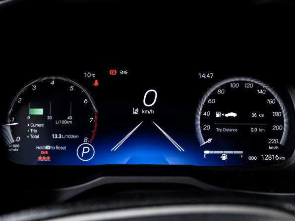 Toyota RAV4 V (XA50) с пробегом 2023 года, цена 3 799 999 рублей, 13001 км, внедорожник, Автокод Объявления