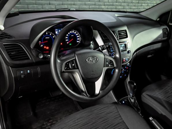 Hyundai Solaris I Рестайлинг с пробегом 2016 года, цена 1 050 000 рублей, 148323 км, седан, Автокод Объявления