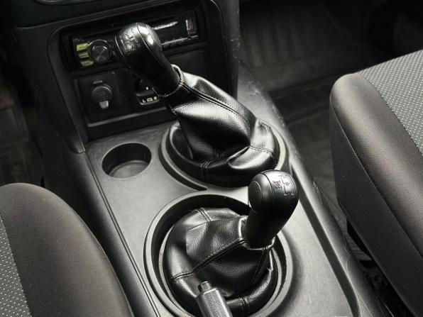 Chevrolet Niva I Рестайлинг с пробегом 2015 года, цена 479 000 рублей, 252827 км, внедорожник, Автокод Объявления