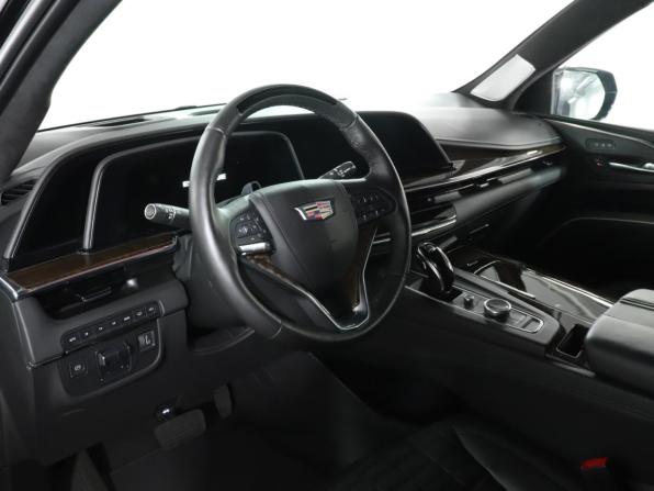 Cadillac Escalade V с пробегом 2021 года, цена 11 700 000 рублей, 27945 км, внедорожник, Автокод Объявления