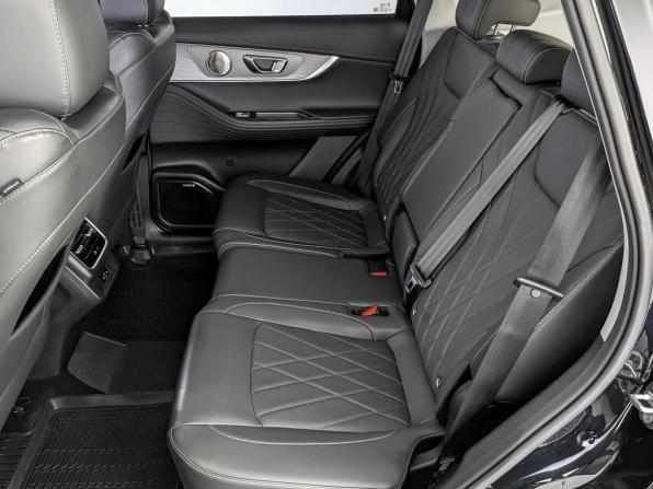 Chery Tiggo 8 Pro Max I Рестайлинг с пробегом 2024 года, цена 2 390 000 рублей, 26230 км, внедорожник, Автокод Объявления