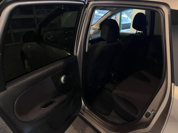 Nissan Note I Рестайлинг с пробегом 2011 года, цена 530 000 рублей, 261223 км, хэтчбек, Автокод Объявления
