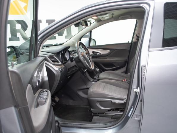 Opel Mokka I с пробегом 2013 года, цена 949 000 рублей, 179296 км, внедорожник, Автокод Объявления
