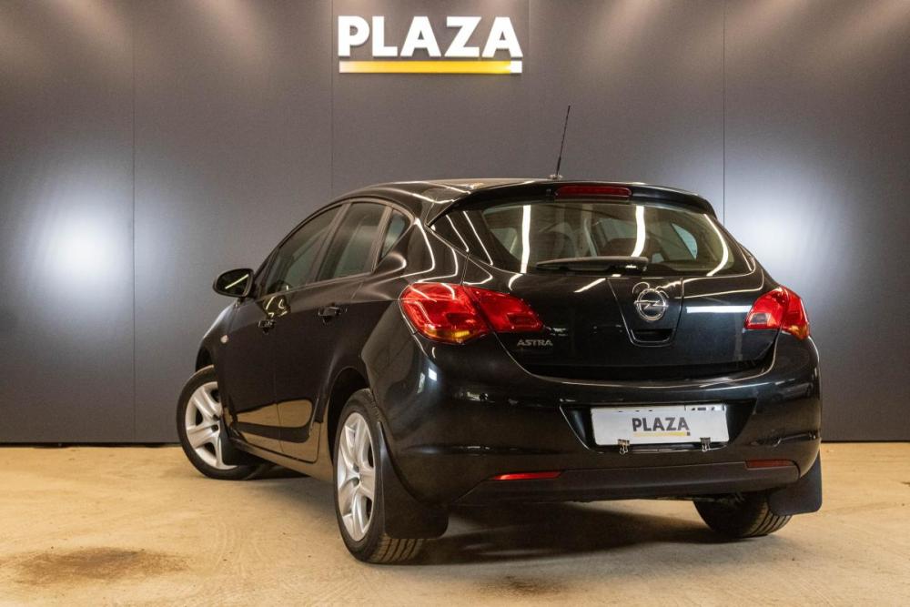 Opel Astra J Уфа  - изображение 4