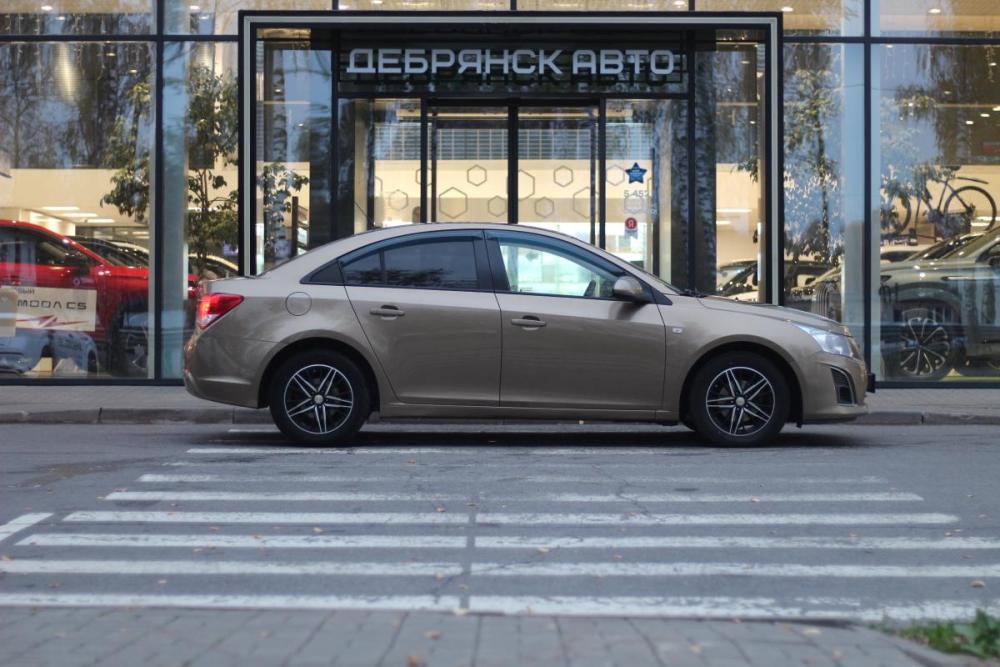 Chevrolet Cruze I Рестайлинг Брянск  - изображение 4