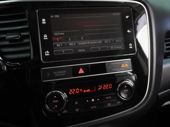 Mitsubishi Outlander III Рестайлинг 3 с пробегом 2019 года, цена 1 929 000 рублей, 117099 км, внедорожник, Автокод Объявления