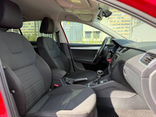 Skoda Octavia III (A7) с пробегом 2013 года, цена 995 000 рублей, 209197 км, лифтбек, Автокод Объявления