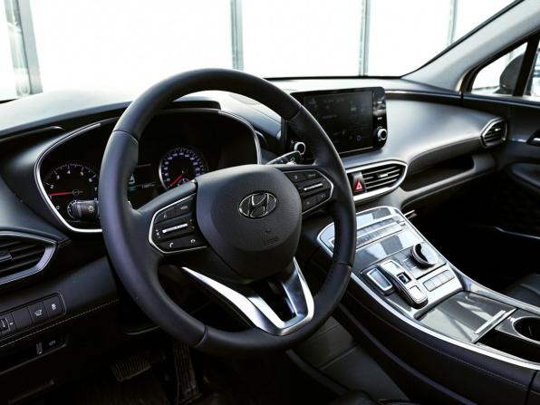 Hyundai Santa Fe IV Рестайлинг с пробегом 2021 года, цена 3 305 000 рублей, 109000 км, внедорожник, Автокод Объявления