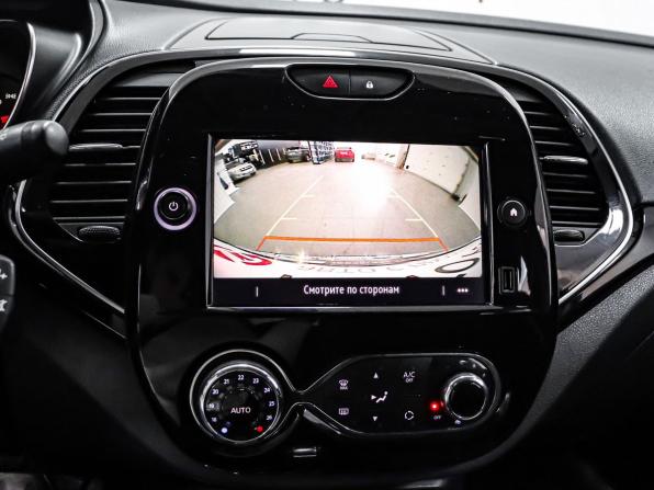 Renault Kaptur I Рестайлинг с пробегом 2020 года, цена 1 379 000 рублей, 126438 км, внедорожник, Автокод Объявления