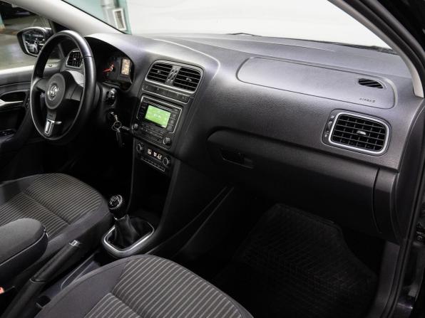 Volkswagen Polo V с пробегом 2014 года, цена 1 169 000 рублей, 61958 км, седан, Автокод Объявления