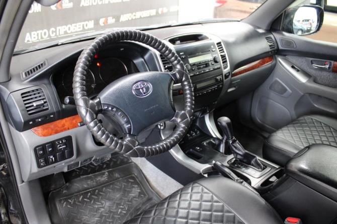 Toyota Land Cruiser Prado 120 Series Рестайлинг с пробегом 2008 года, цена 2 293 000 рублей, 320000 км, внедорожник, Автокод Объявления
