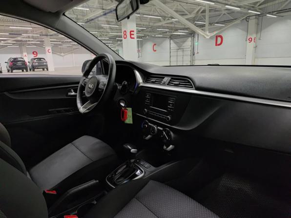 Kia Rio IV с пробегом 2020 года, цена 1 290 000 рублей, 171810 км, седан, Автокод Объявления