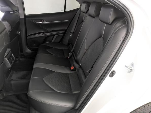 Toyota Camry VIII (XV70) Рестайлинг с пробегом 2021 года, цена 2 790 000 рублей, 110734 км, седан, Автокод Объявления