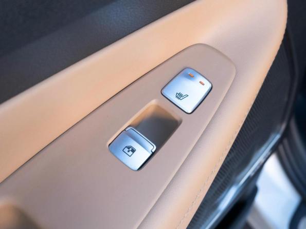 Hyundai Santa Fe IV Рестайлинг с пробегом 2021 года, цена 3 696 000 рублей, 89651 км, внедорожник, Автокод Объявления