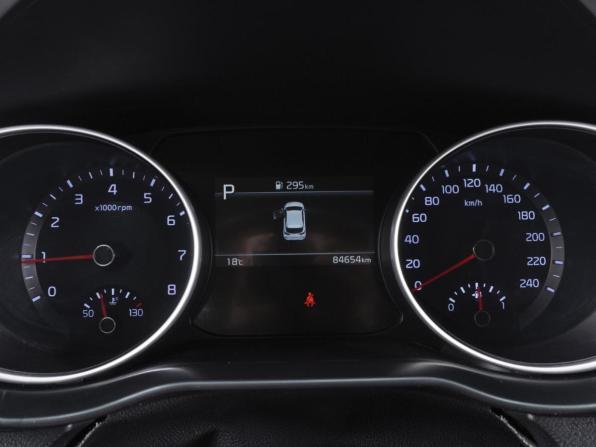 Kia Ceed III Рестайлинг с пробегом 2022 года, цена 1 900 000 рублей, 84654 км, хэтчбек, Автокод Объявления