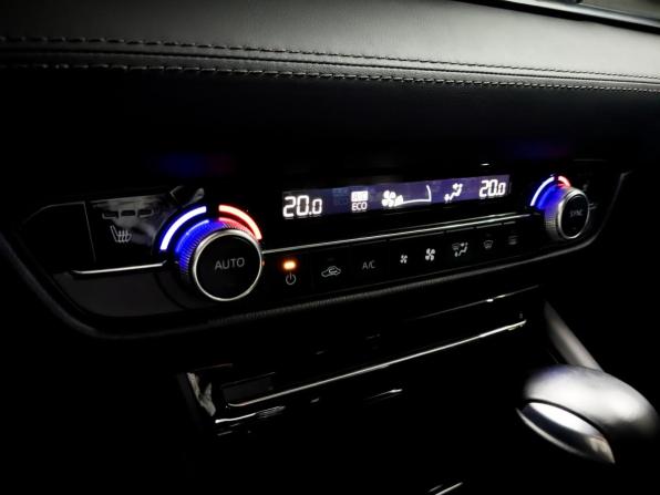 Mazda 6 III (GJ) Рестайлинг 2 с пробегом 2021 года, цена 2 210 000 рублей, 136301 км, седан, Автокод Объявления