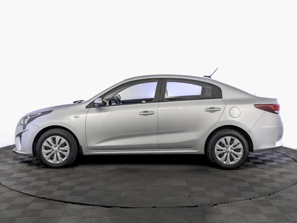 Kia Rio IV Рестайлинг с пробегом 2021 года, цена 1 665 000 рублей, 49961 км, седан, Автокод Объявления