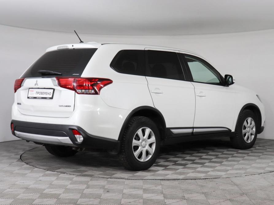Mitsubishi Outlander III Рестайлинг 2 Химки  - изображение 8