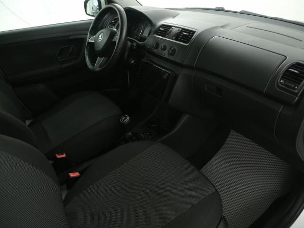 Skoda Fabia II Рестайлинг с пробегом 2014 года, цена 554 000 рублей, 255000 км, хэтчбек, Автокод Объявления