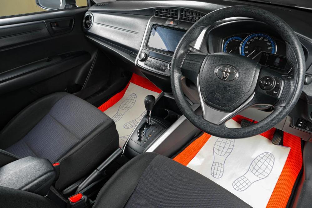 Toyota Corolla XI (E160 E170) Рестайлинг 2 Тюмень  - изображение 8