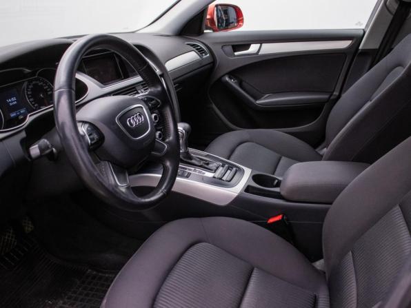 Audi A4 IV (B8) Рестайлинг с пробегом 2013 года, цена 1 360 000 рублей, 226436 км, седан, Автокод Объявления