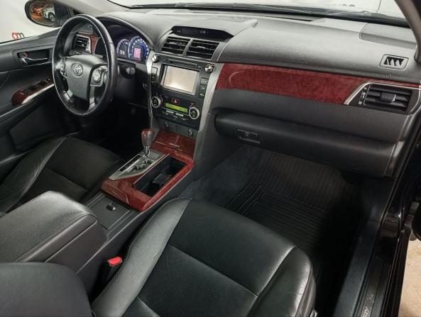 Toyota Camry VII (XV50) с пробегом 2012 года, цена 1 599 000 рублей, 200000 км, седан, Автокод Объявления