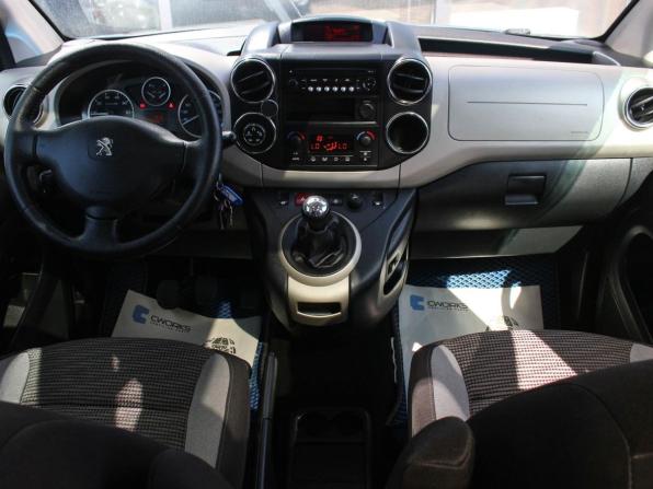 Peugeot Partner II Рестайлинг с пробегом 2012 года, цена 543 000 рублей, 265919 км, компактвэн, Автокод Объявления