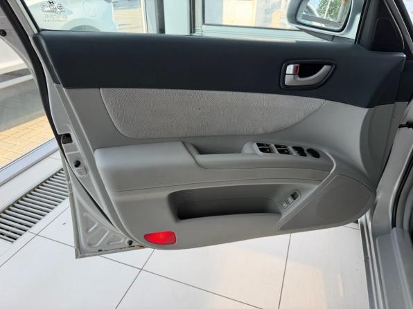 Hyundai Sonata V (NF) с пробегом 2005 года, цена 580 000 рублей, 198000 км, седан, Автокод Объявления