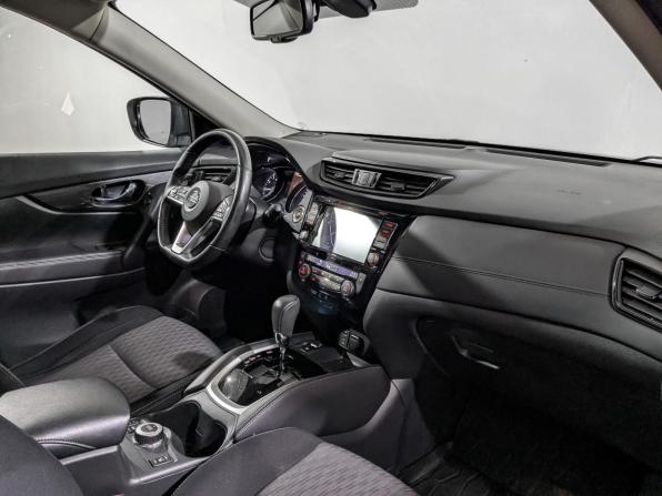 Nissan X-Trail III Рестайлинг с пробегом 2018 года, цена 2 150 000 рублей, 71188 км, внедорожник, Автокод Объявления