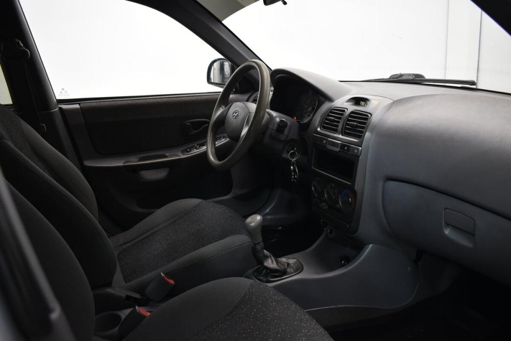 Hyundai Accent II Москва  - изображение 9