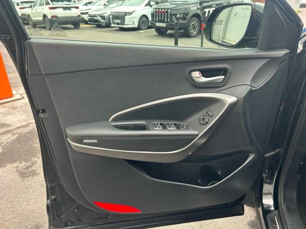 Hyundai Santa Fe III Рестайлинг с пробегом 2015 года, цена 2 035 000 рублей, 171450 км, внедорожник, Автокод Объявления