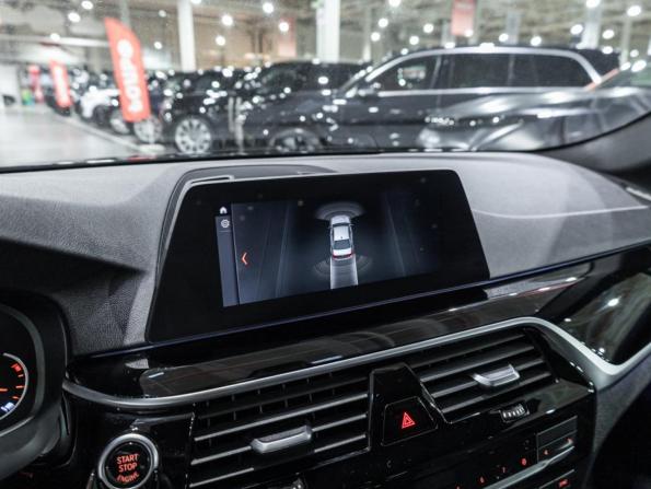BMW 5 серии VII (G30/G31/G38) с пробегом 2020 года, цена 3 199 700 рублей, 142846 км, седан, Автокод Объявления