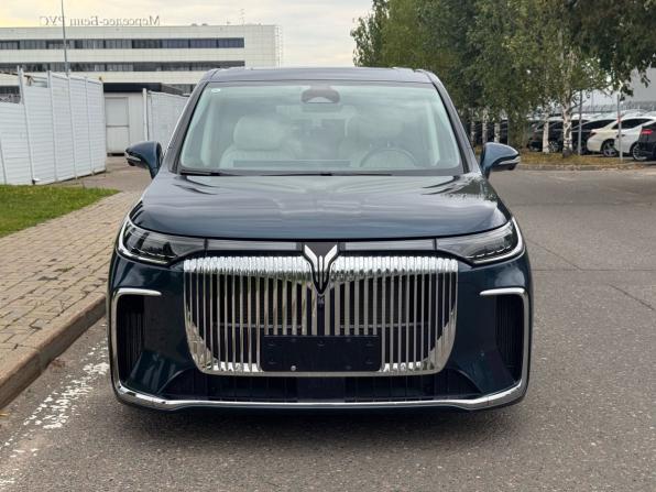 Voyah Dream I Рестайлинг с пробегом 2024 года, цена 7 450 000 рублей, 4200 км, минивэн, Автокод Объявления