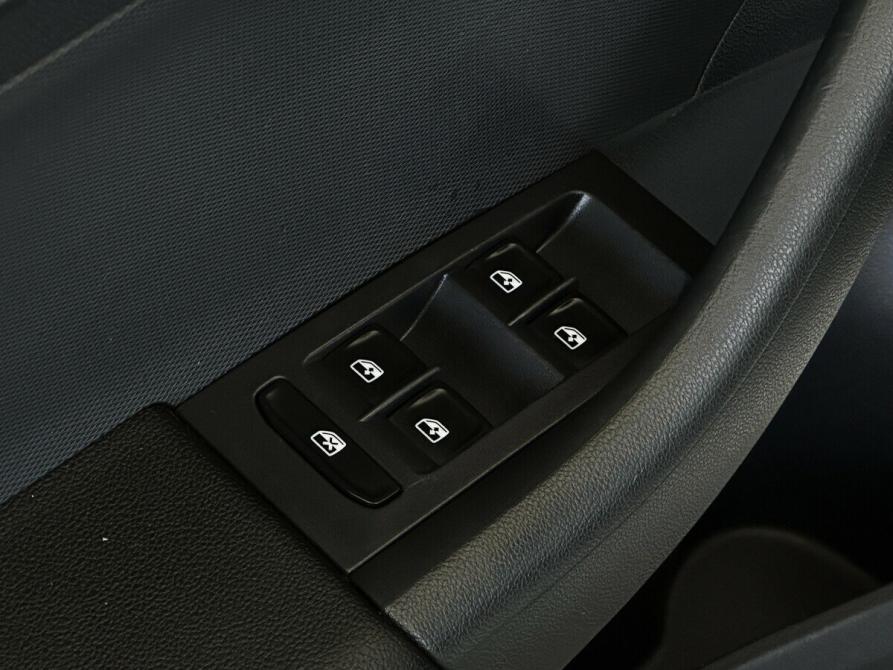 Skoda Rapid I Рестайлинг Москва  - изображение 10
