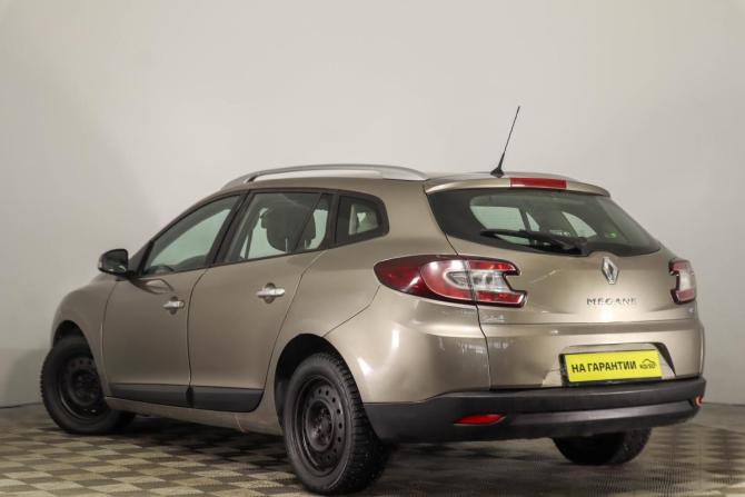 Renault Megane III с пробегом 2010 года, цена 649 000 рублей, 320000 км, универсал, Автокод Объявления