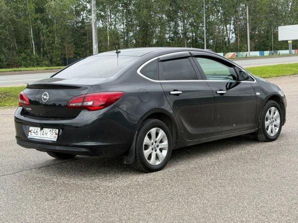 Opel Astra J Рестайлинг с пробегом 2013 года, цена 757 000 рублей, 183636 км, седан, Автокод Объявления