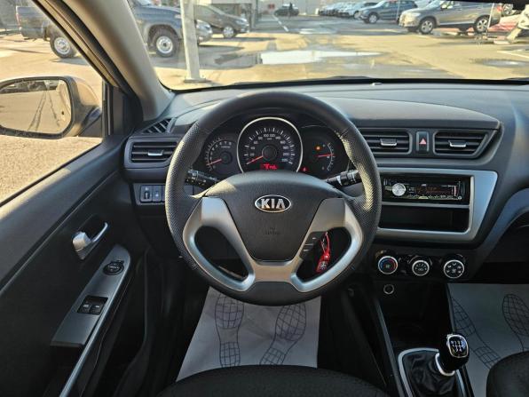 Kia Rio III Рестайлинг с пробегом 2015 года, цена 799 995 рублей, 159473 км, седан, Автокод Объявления