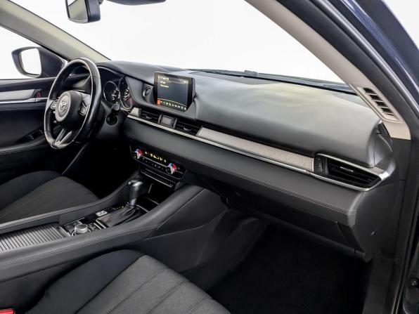 Mazda 6 III (GJ) Рестайлинг 2 с пробегом 2021 года, цена 2 470 000 рублей, 132287 км, седан, Автокод Объявления