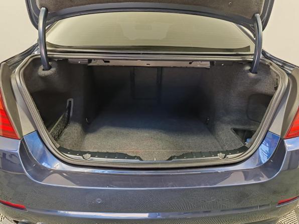 BMW 5 серии VI (F10/F11/F07) с пробегом 2012 года, цена 1 800 000 рублей, 296990 км, седан, Автокод Объявления