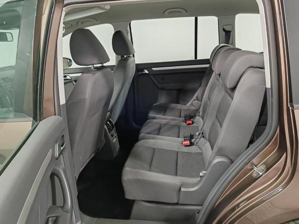 Volkswagen Touran I Рестайлинг 2 с пробегом 2012 года, цена 1 199 000 рублей, 74439 км, компактвэн, Автокод Объявления